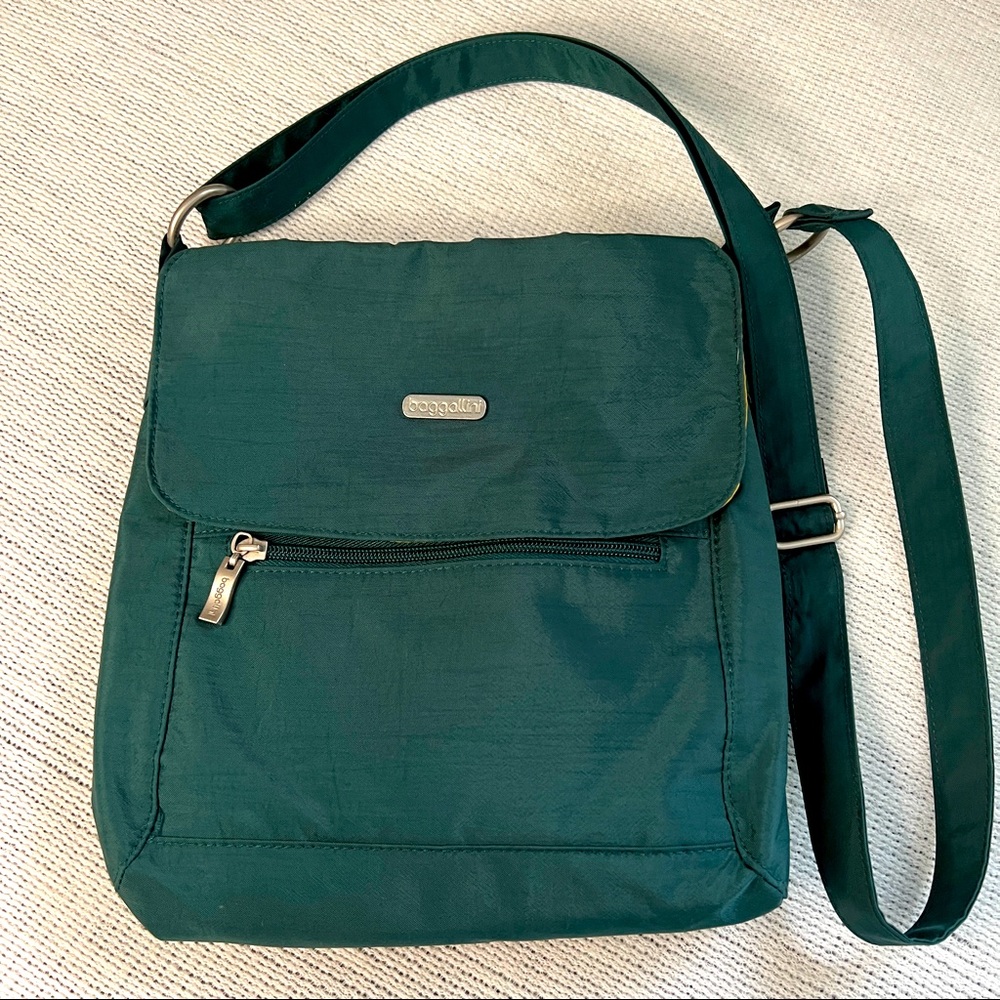 Bagallini Crossbody Adjustable-Green